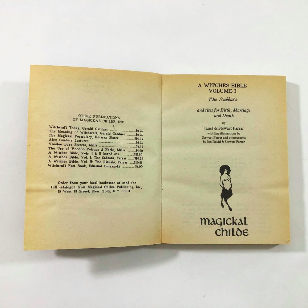 The Witches Bible Vol I & Vol II Set of 2 Books 1981 & 1984 by Farrar - Picture 5 of 11